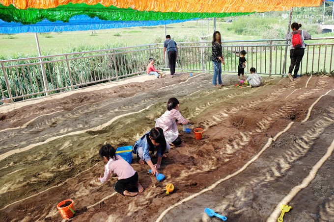 台北南港景點【山水綠生態公園】野餐玩沙溜滑梯親子場地推薦、富教育意義接近大自然 - yuki.tw