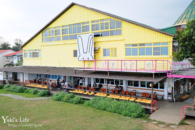 宜蘭員山親子景點【兔子迷宮景觀咖啡餐廳】浪漫天空步道再升級×全新沙坑溜滑梯×戲水池×粉紅樹屋~超棒夜景約會好去處! - yuki.tw