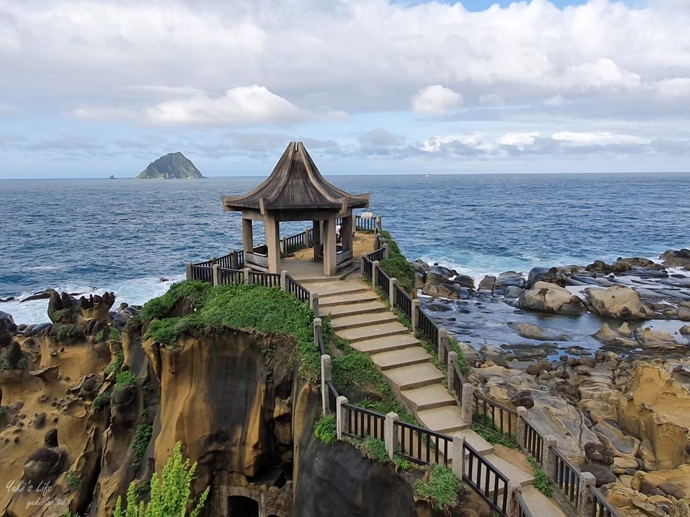 基隆景點》和平島公園，無邊際天然海泳池、兒童戲水池、大沙堡遊客中心喝咖啡好讚！ - yuki.tw