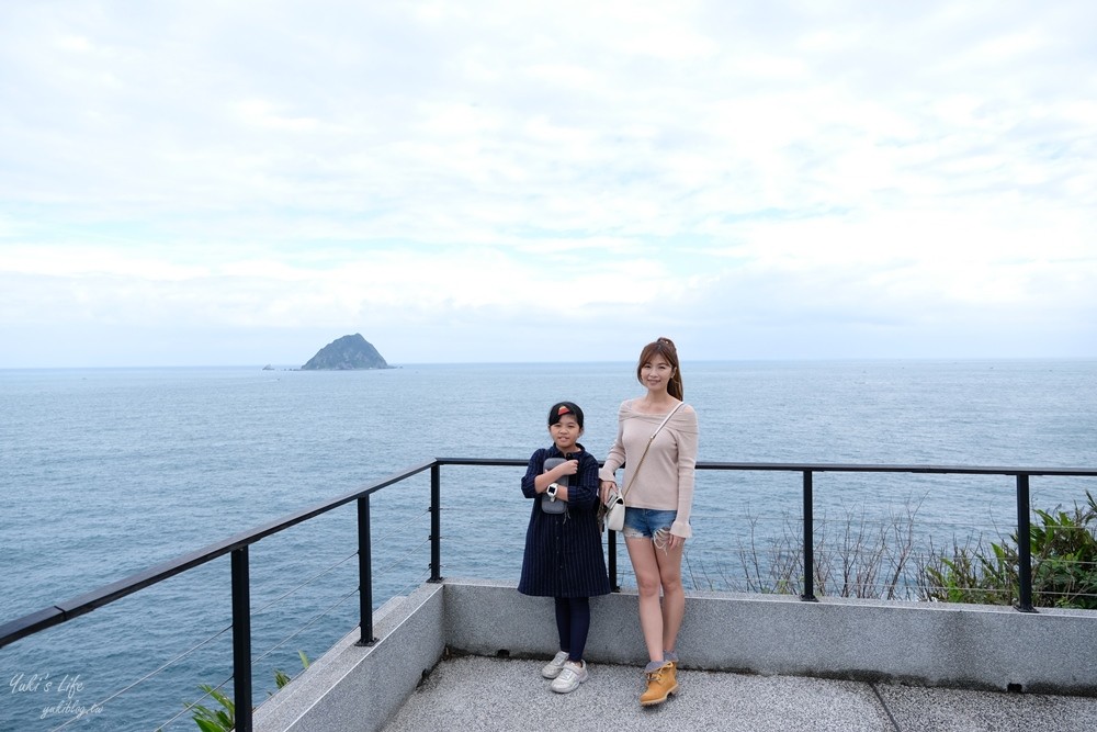 基隆景點》和平島公園，無邊際天然海泳池、兒童戲水池、大沙堡遊客中心喝咖啡好讚！ - yuki.tw