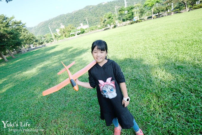 宜蘭新景點【蜂巢基地兒童遊樂場】土堤滑梯×沙坑×落羽松秘境(頭城運動公園) - yuki.tw