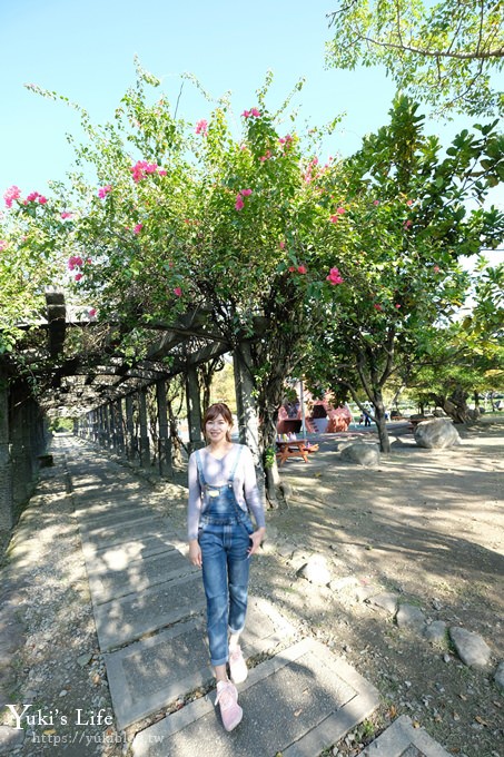 宜蘭新景點【蜂巢基地兒童遊樂場】土堤滑梯×沙坑×落羽松秘境(頭城運動公園) - yuki.tw