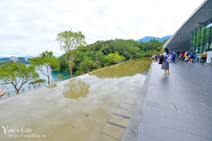 南投景點【日月潭向山遊客中心】超大藝術品建築親子景點×湖光山色落羽松~絕美場景 - yuki.tw