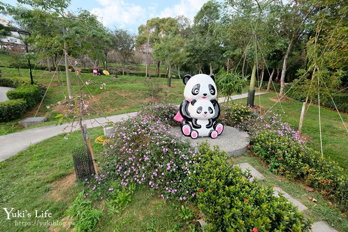 新北特色公園【鶯歌永吉公園】親子假日好去處！3D立體彩繪空橋、可愛公仔、野餐、溜滑梯、炮仗花 - yuki.tw