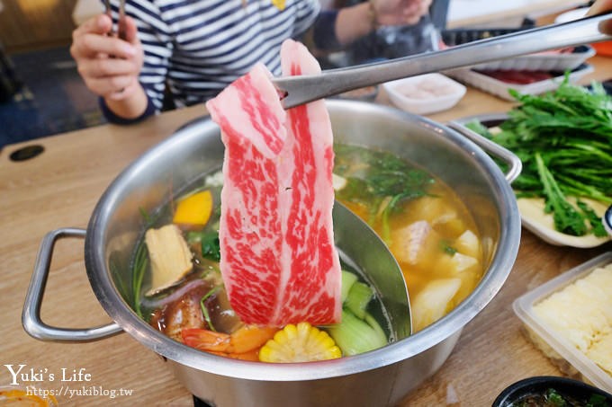 桃園美食【河馬水產】超猛海鮮超市現買現開火鍋×現撈龍蝦、帝王蟹超青 - yuki.tw