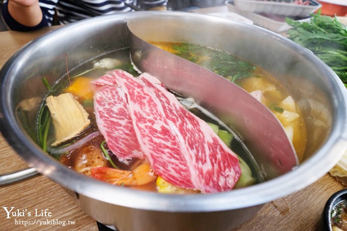 桃園美食【河馬水產】超猛海鮮超市現買現開火鍋×現撈龍蝦、帝王蟹超青 - yuki.tw