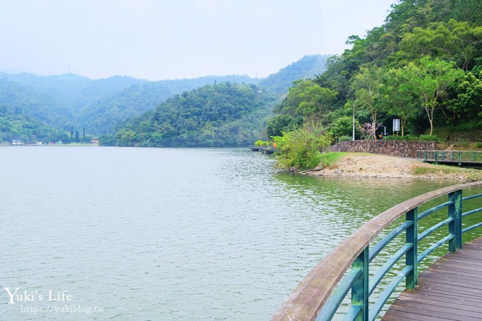 宜蘭礁溪景點》龍潭湖悠活園區，白色貨櫃屋免門票、大碗公溜滑梯野餐餵魚~ - yuki.tw