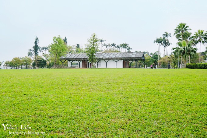 宜蘭礁溪景點》龍潭湖悠活園區，白色貨櫃屋免門票、大碗公溜滑梯野餐餵魚~ - yuki.tw