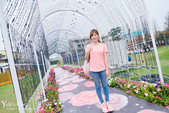 彰化親子景點【琉璃仙境】水管屋、草泥馬、大沙坑、哈比人小屋、教堂美拍攝影基地 - yuki.tw