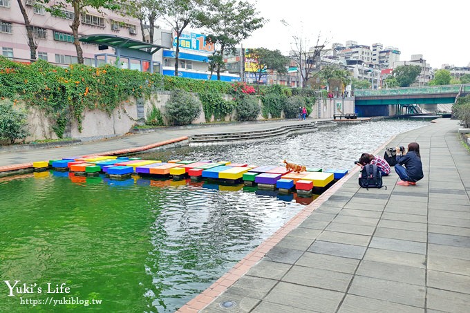 新北親子景點【中港大排親水公園】積木橋×立體彩繪拍照去！(交通、停車、拍照點攻略) - yuki.tw