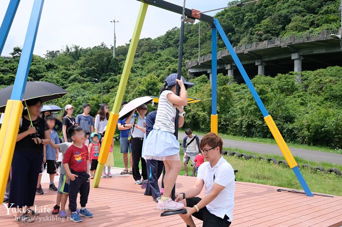 台北特色公園【山水綠小樂園】雙道溜索超刺激！草皮野餐玩沙趣 - yuki.tw