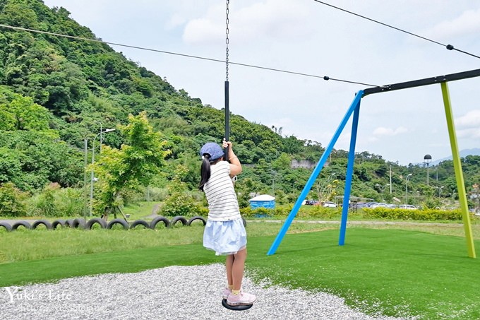 台北特色公園【山水綠小樂園】雙道溜索超刺激！草皮野餐玩沙趣 - yuki.tw