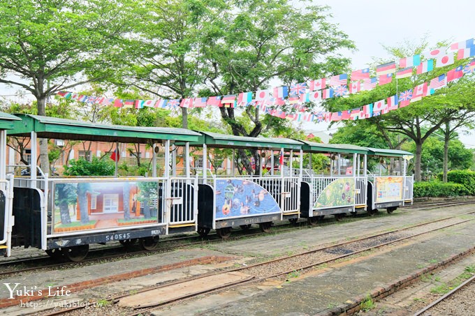 嘉義景點》蒜頭糖廠蔗埕文化園區~親子搭五分仔小火車，吃冰散步加美拍 - yuki.tw