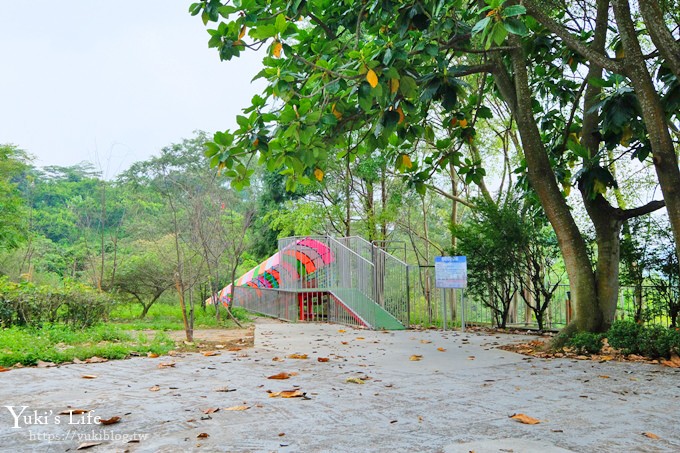 嘉義景點》半天岩紫雲寺，全台最長滾輪溜滑梯還能賞櫻花，阿里山一日遊好去處 - yuki.tw