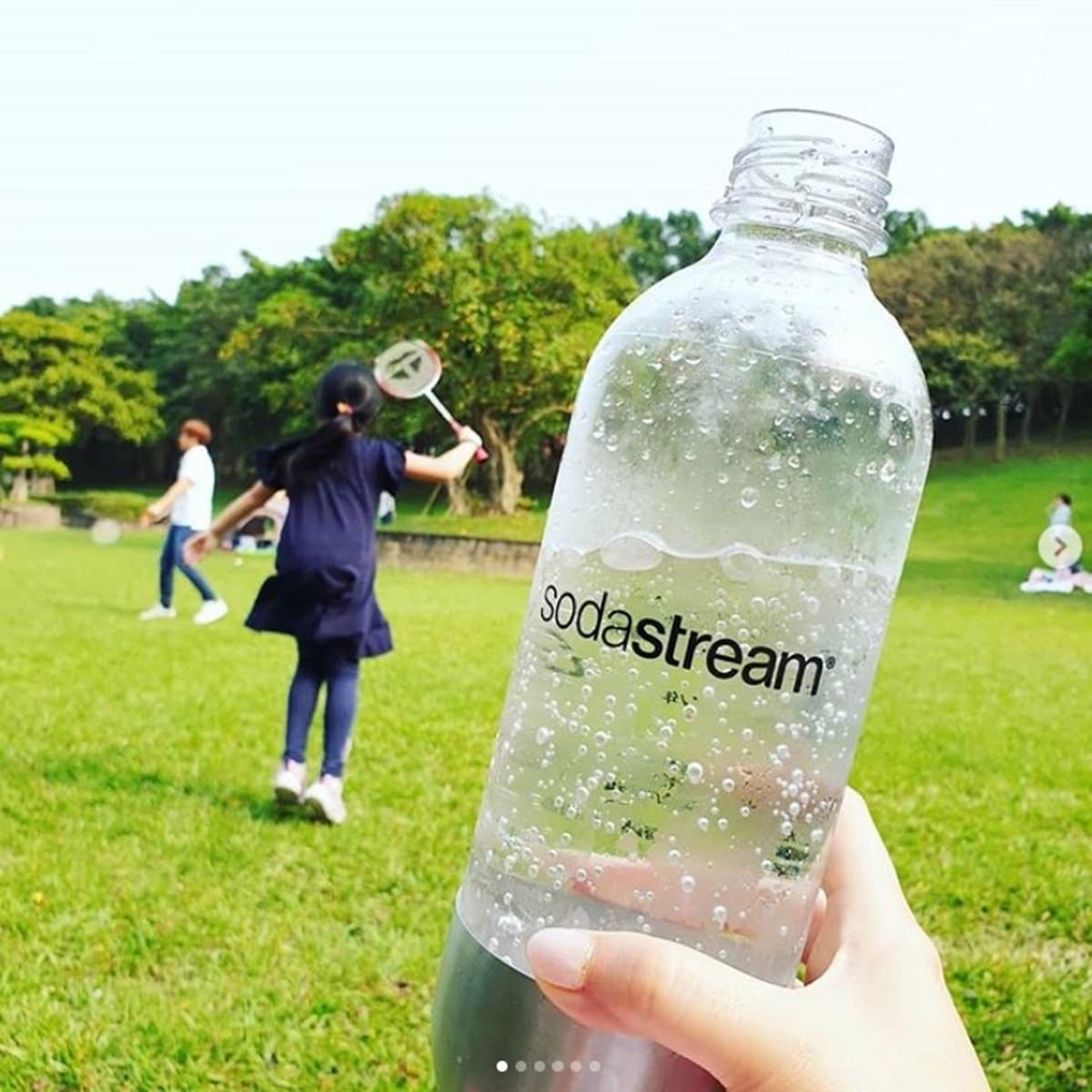 消暑團購中【Sodastream氣泡水機】一次學會10款繽紛氣泡飲 - yuki.tw