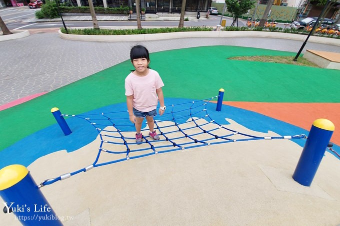 桃園特色公園》2019升級版富士山溜滑梯×櫻花瓣戲水池預計7月開玩 - yuki.tw