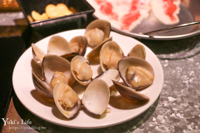 台北火鍋美食【肉普普石頭涮涮鍋】手掌大生蠔海鮮總匯鍋超滿足~捷運松山站 - yuki.tw