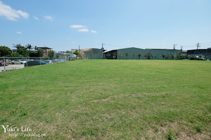 桃園景點【陽光莊園】親子寵物草皮景觀餐廳×貨櫃屋美拍好去處！ - yuki.tw