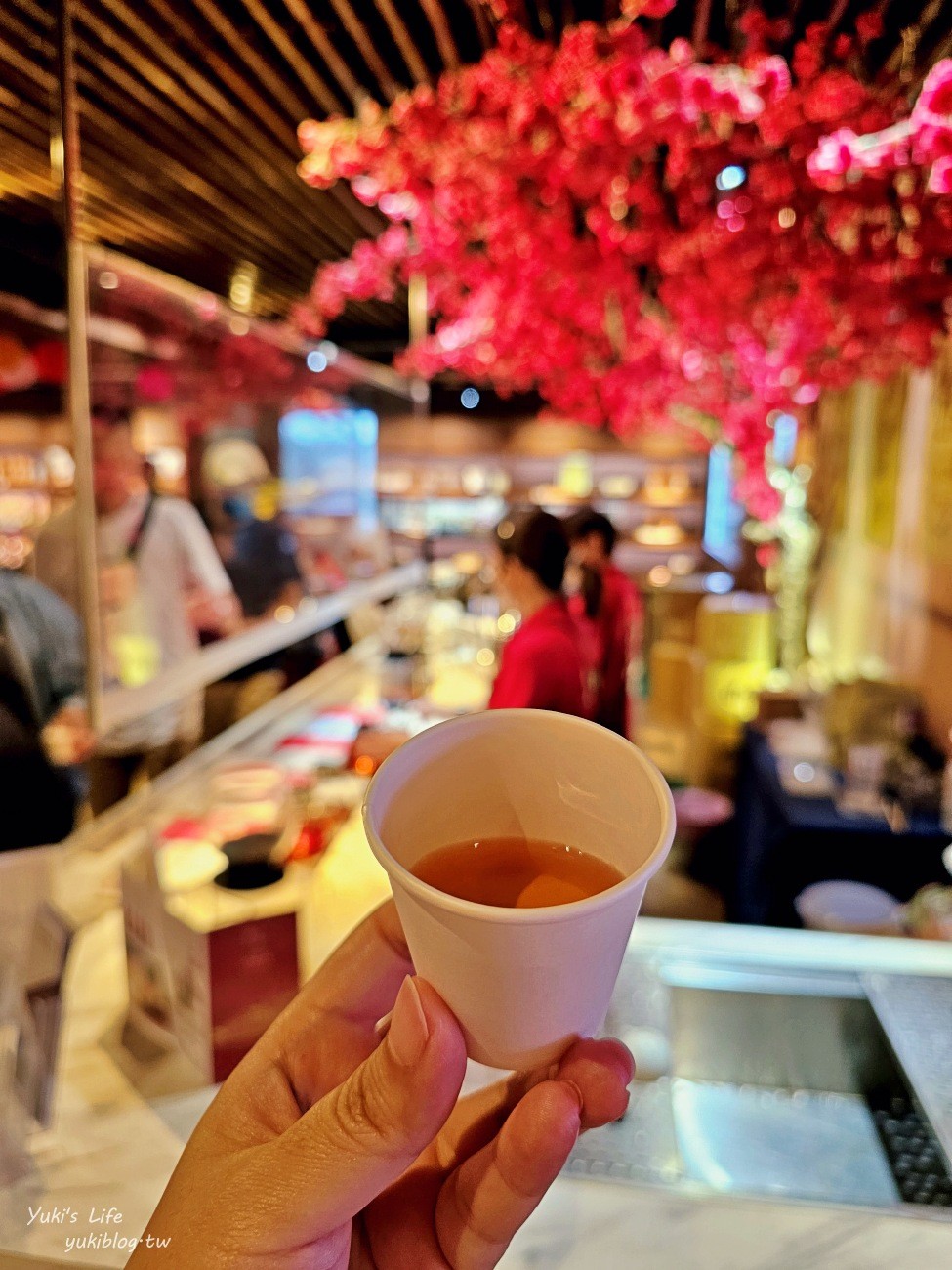 南投景點》Hohocha喝喝茶，體驗奉茶喝紅茶吃紅茶蛋、紅茶餅乾~台灣香日月潭紅茶廠 - yuki.tw