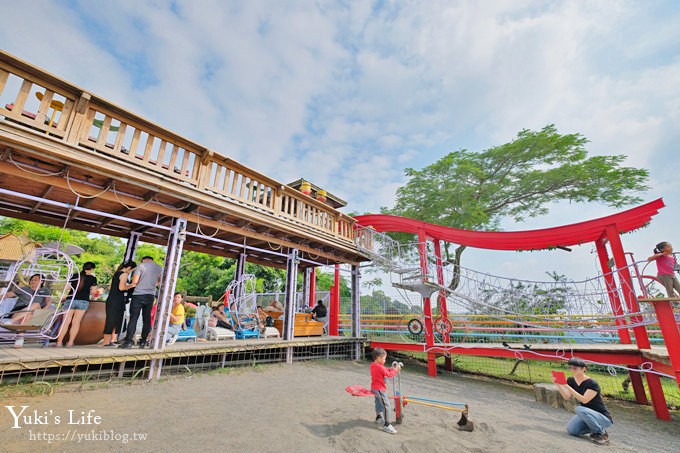 南投親子景點【星月天空夜景景觀餐廳】草泥馬×U型溜滑梯×鸚鵡秀表演 - yuki.tw