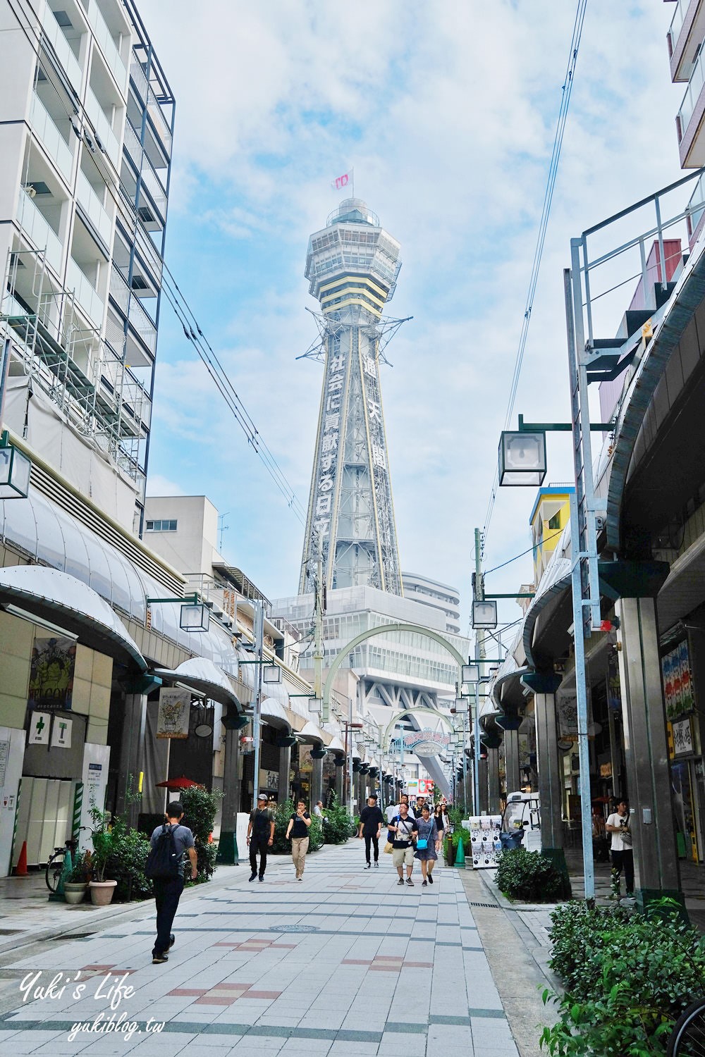 大阪必訪免費景點【通天閣】新世界商店街巨型食物招牌，每家都有特色 - yuki.tw