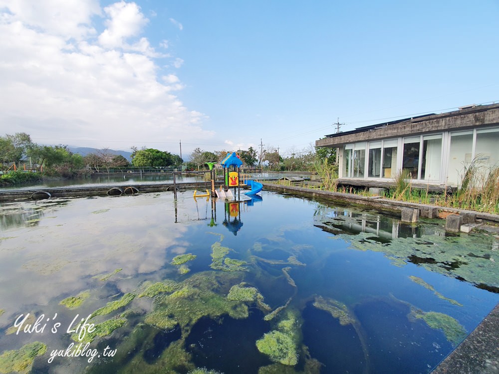 宜蘭員山景點【勝洋水草休閒農場】親子生態之旅×DIY生態瓶、原木筆×魚吃腳×清水模咖啡下午茶 - yuki.tw