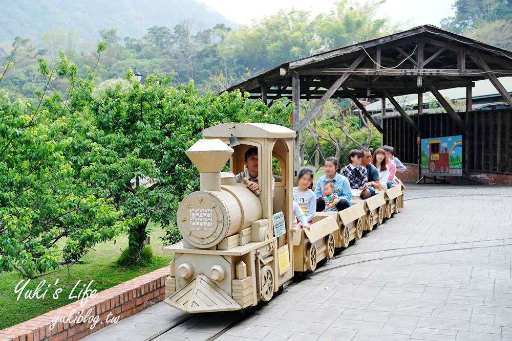 南投車埕一日遊》車埕鐵道園區、車埕老街、木業展示館、池畔美景下午茶、林班道木作DIY~一站玩透透 - yuki.tw