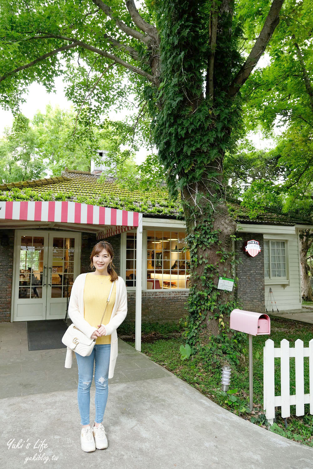 台北士林美食【凱莉餐廳】陽明山大草皮美式餐廳×吃炸雞、親子戶外溜滑梯 - yuki.tw