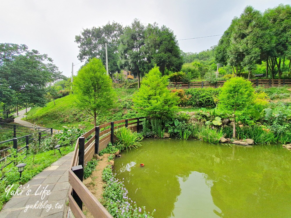 桃園美食》丸山咖啡，浪漫景觀餐廳，草皮溜滑梯親子好去處！ - yuki.tw