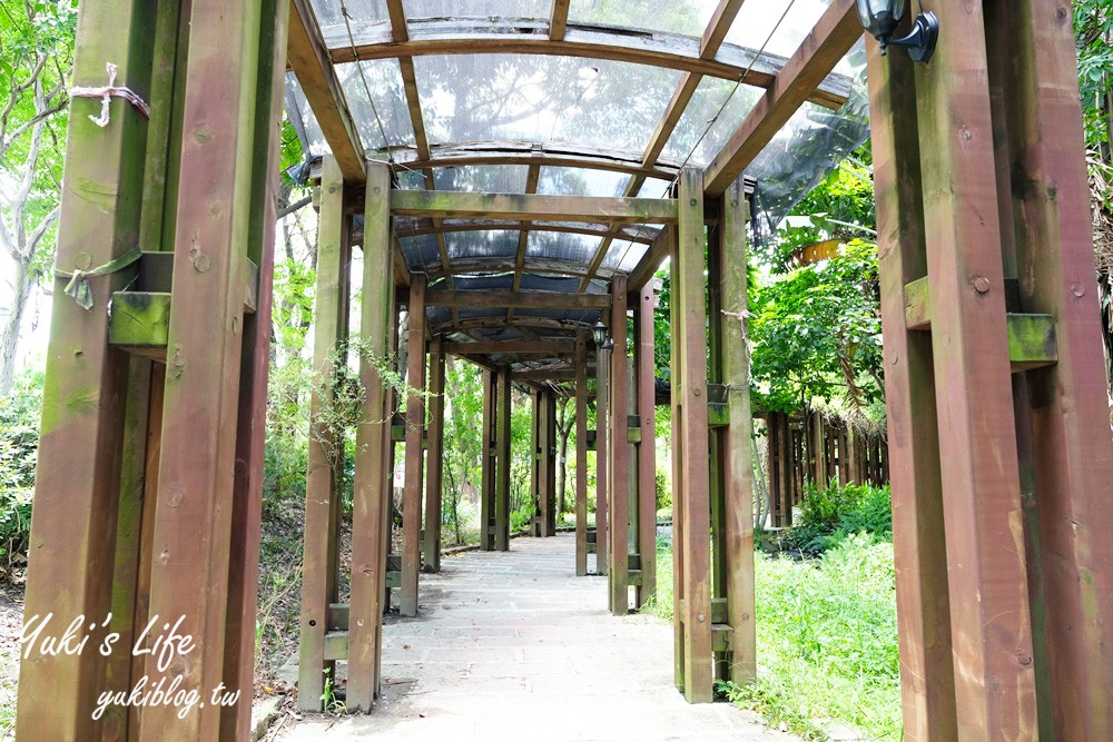 新北景點【準園休閒農場】假日親子草地野餐好去處×餵天竺鼠、釣螯蝦、窯烤披薩DIY - yuki.tw