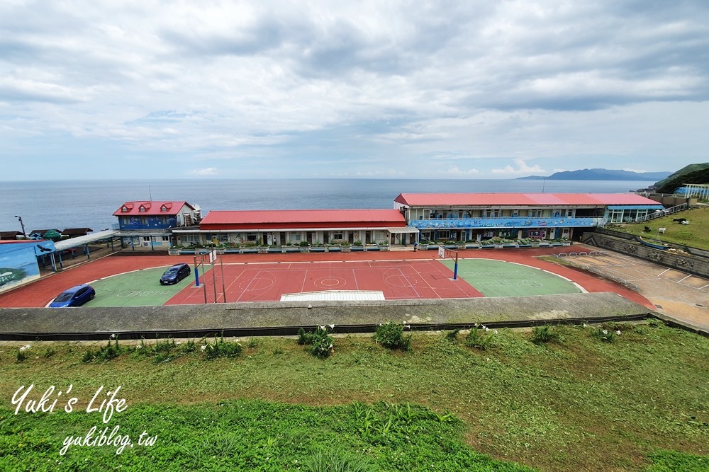 東北角景點【聽濤cafe】鼻頭角聽濤營區海景咖啡廳×療癒美景好值得 - yuki.tw