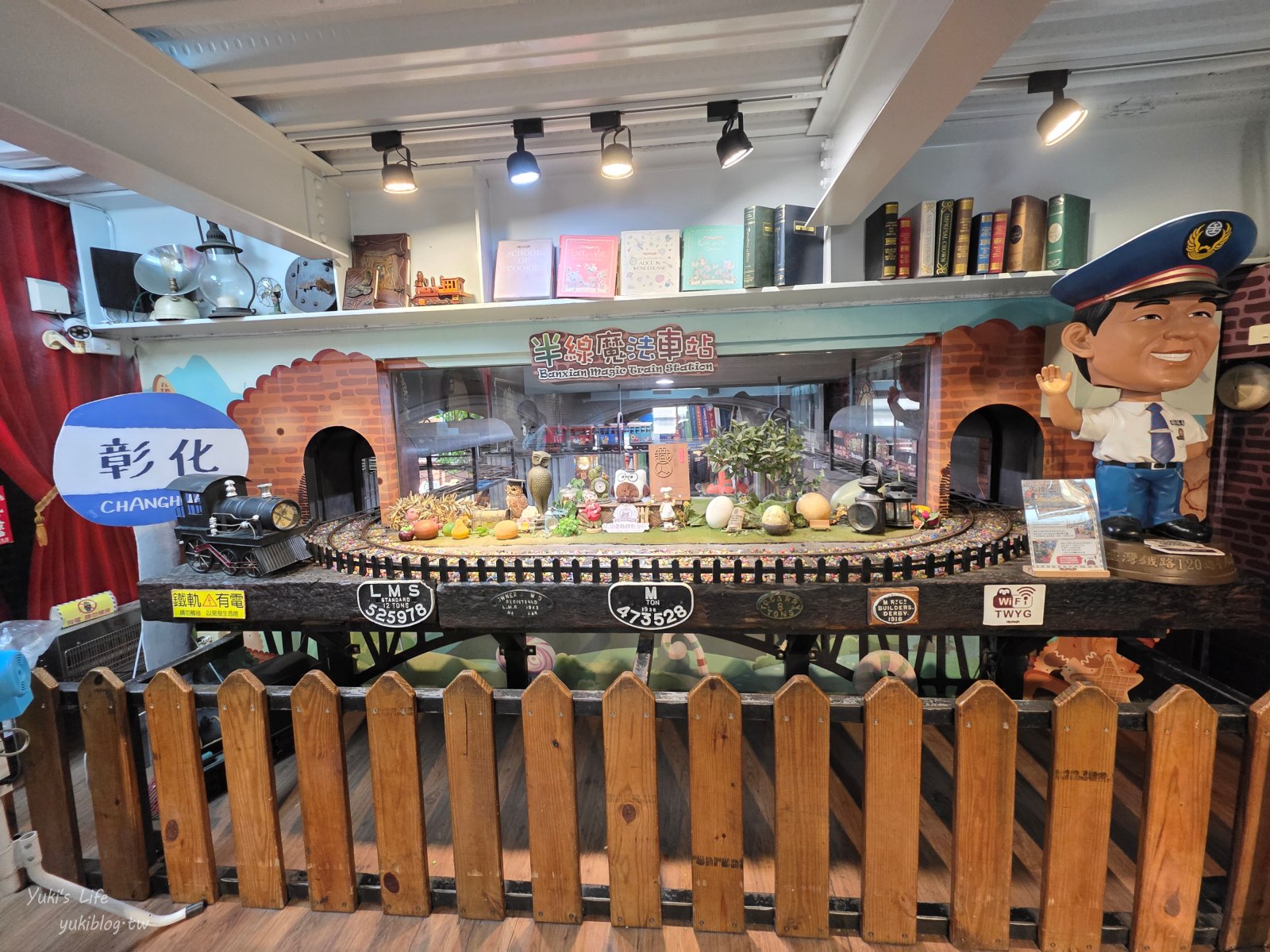 20251112133522_0_05d119 彰化┃台灣優格餅乾學院┃走進餅乾魔法世界！免費咖啡好大心，餅乾試吃、DIY、城堡外觀超好拍