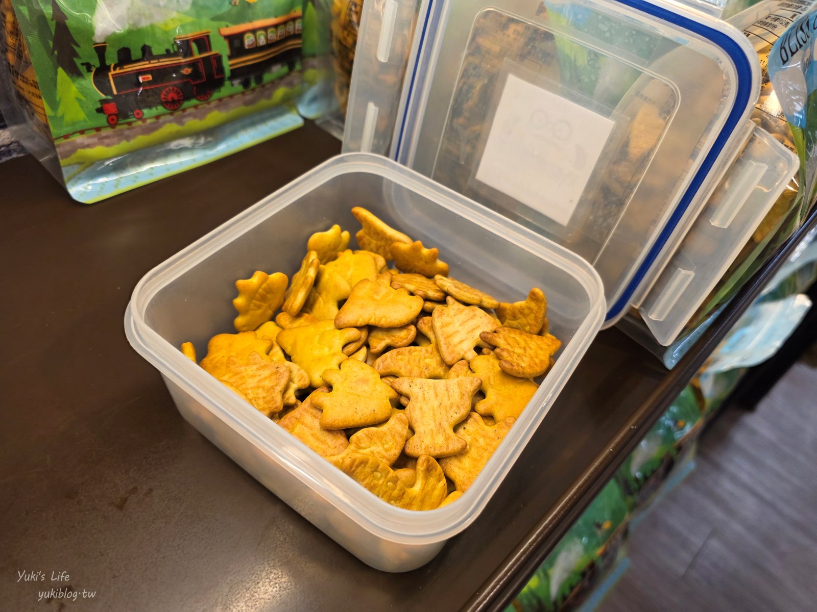 20251112134252_0_60e845 彰化┃台灣優格餅乾學院┃走進餅乾魔法世界！免費咖啡好大心，餅乾試吃、DIY、城堡外觀超好拍