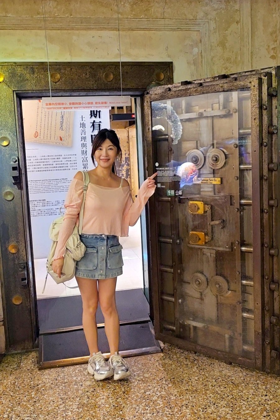 20260929221705_0_d52ef4 【台北室內景點】銅板價一票玩兩館!走進「國立臺灣博物館古生物館」開箱台北侏儸紀與百年神秘金庫