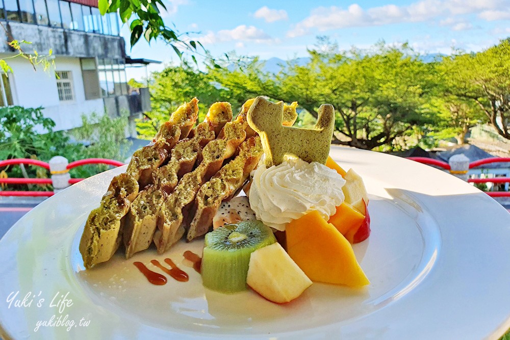 台北貓空美食【貓空Cafe巷】貓纜下午茶推薦~茶霜淇淋 貓咪餅乾 景觀餐廳 - yuki.tw