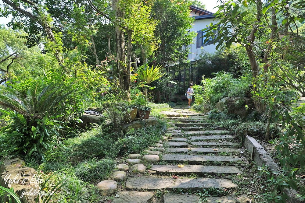 苗栗大湖【湖畔花時間】一隻大白鵝景觀餐廳、苗栗溫泉住宿會館 - yuki.tw