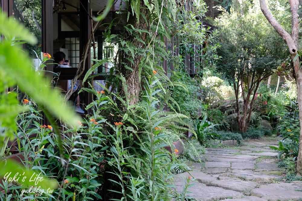 苗栗大湖【湖畔花時間】一隻大白鵝景觀餐廳、苗栗溫泉住宿會館 - yuki.tw