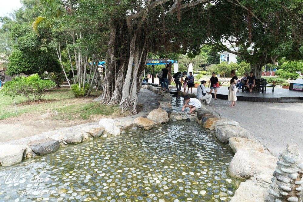 苗栗通霄景點》鹽來館，免門票玩水泡腳親子好去處，巨型鹽包超好拍！ - yuki.tw