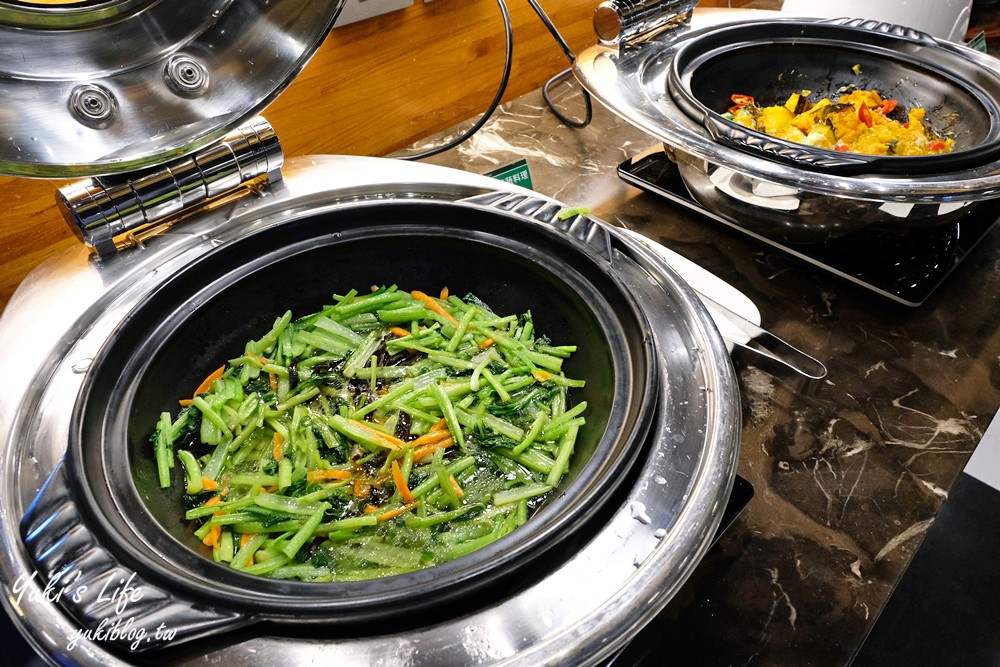 花蓮住宿推薦【康橋大飯店花蓮站前館】一泊二食~還有零食飲料冰淇淋無限享用！ - yuki.tw