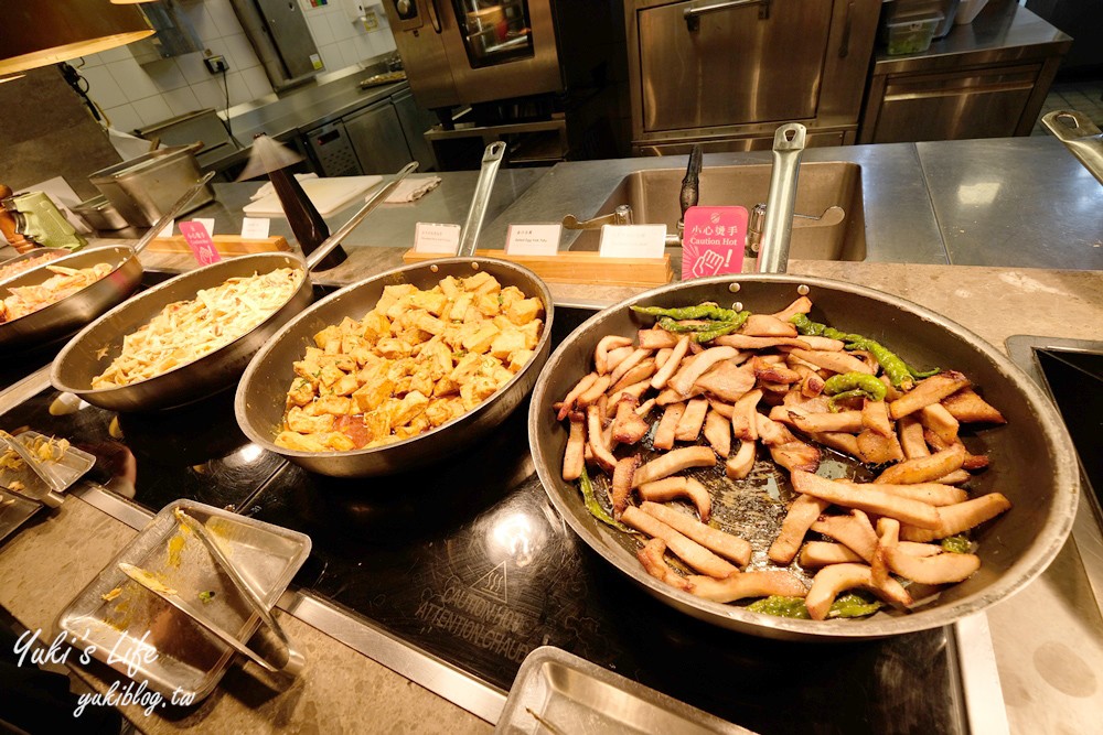 花蓮親子住宿推薦【瑞穗天合國際觀光酒店】歐風小鎮一泊二食~泡湯玩水 甩尾車 自助晚餐~吃喝玩樂一次滿足 - yuki.tw