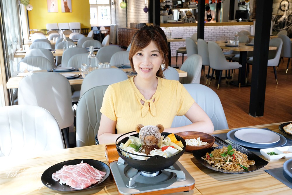 台北陽明山美食【大衛小小羊】草山小鎮草泥馬景觀餐廳(停車場、菜單) - yuki.tw