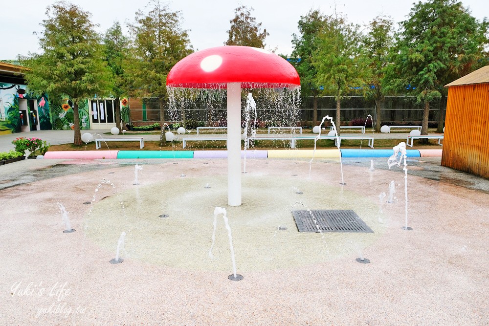 嘉義民雄景點【三隻小豬觀光農場】20多種動物遊樂園、繪本世界親子一日遊！ - yuki.tw