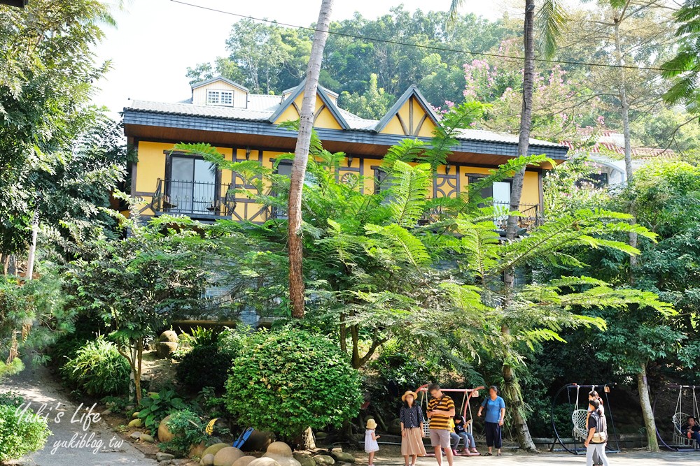 浪漫紫藤花隧道，還有可愛動物趴趴造！隱藏版碳烤山土雞 - yuki.tw