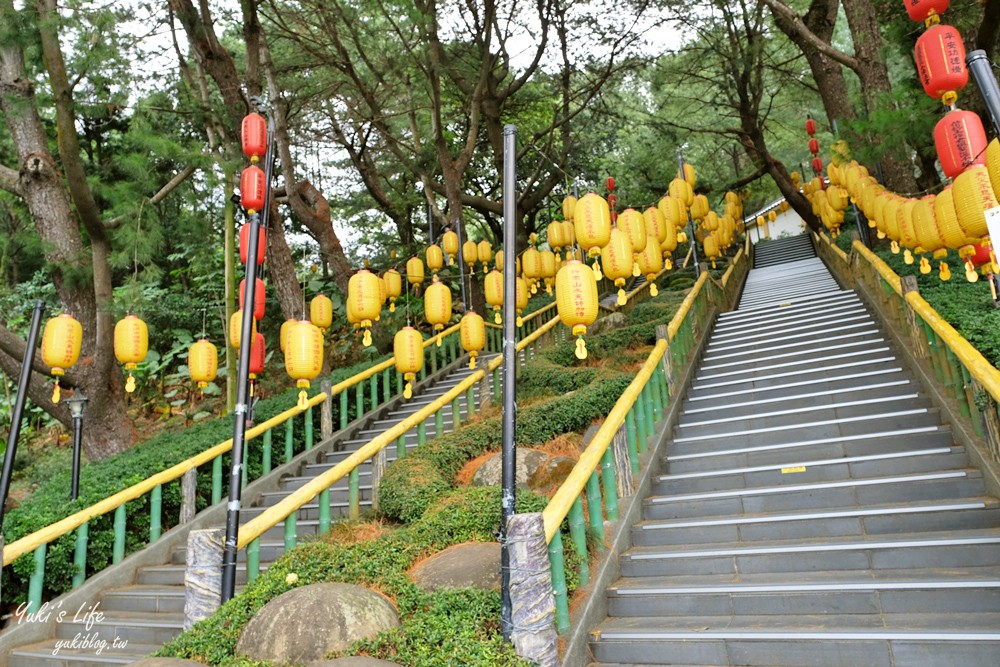 【南投景點】禪機山仙佛寺．登上燈籠天梯找尋五百羅漢～盤古存蹟靈穴讓你驚嘆！ - yuki.tw