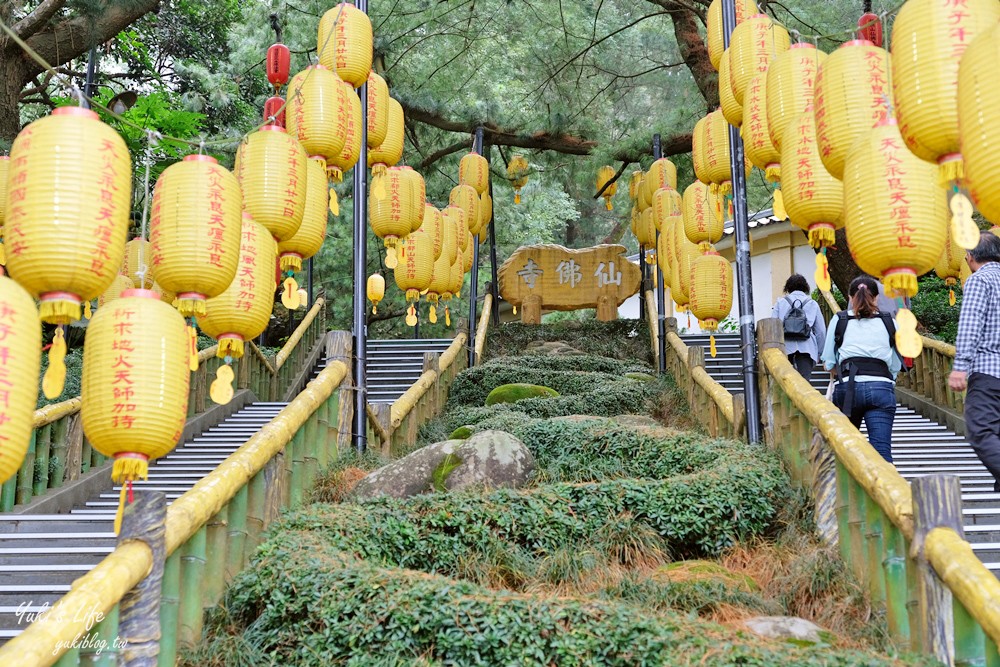 【南投景點】禪機山仙佛寺．登上燈籠天梯找尋五百羅漢～盤古存蹟靈穴讓你驚嘆！ - yuki.tw