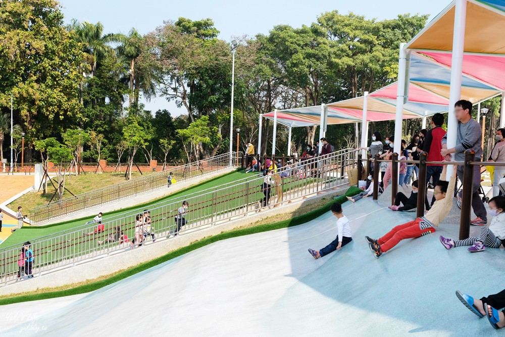 嘉義景點》嘉義公園.KANO園區~星光溜滑梯,全新遊客中心有咖啡和冰淇淋 - yuki.tw