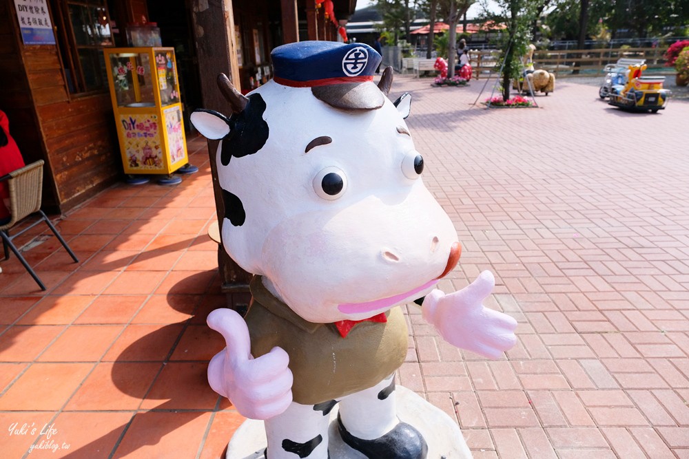 台南親子景點》八老爺車站乳牛的家~懷舊景點搭五分車、餵動物 - yuki.tw