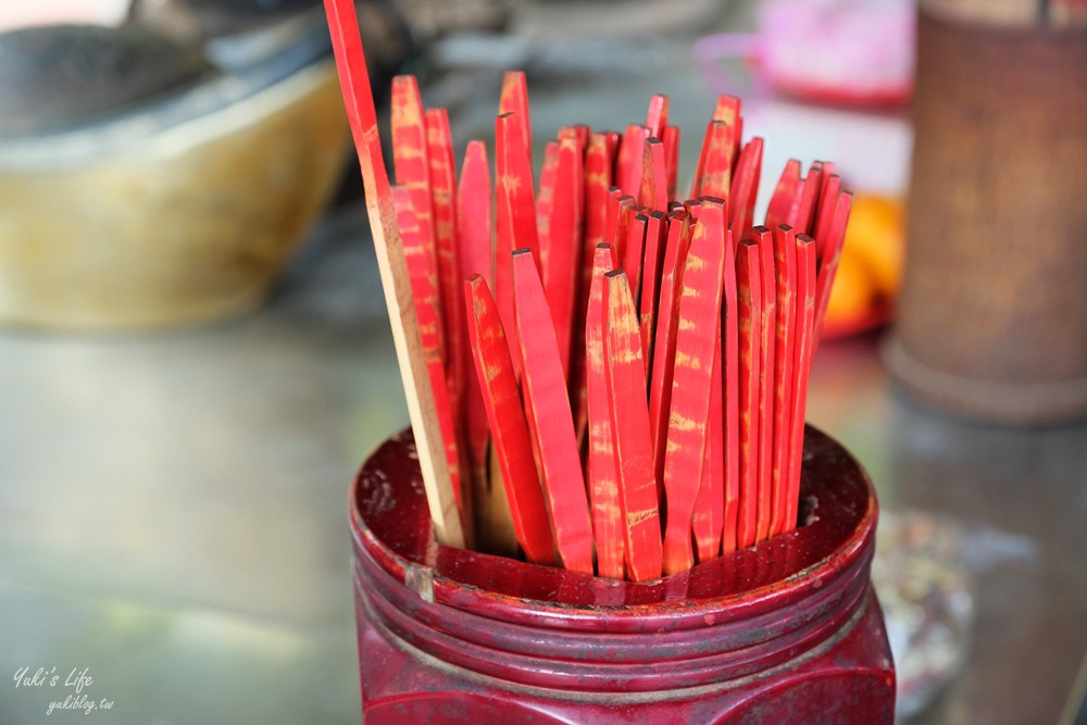 南投特色景點！中寮石龍宮24小時開放拜拜，泡麵土地公提供免費泡麵享用 - yuki.tw