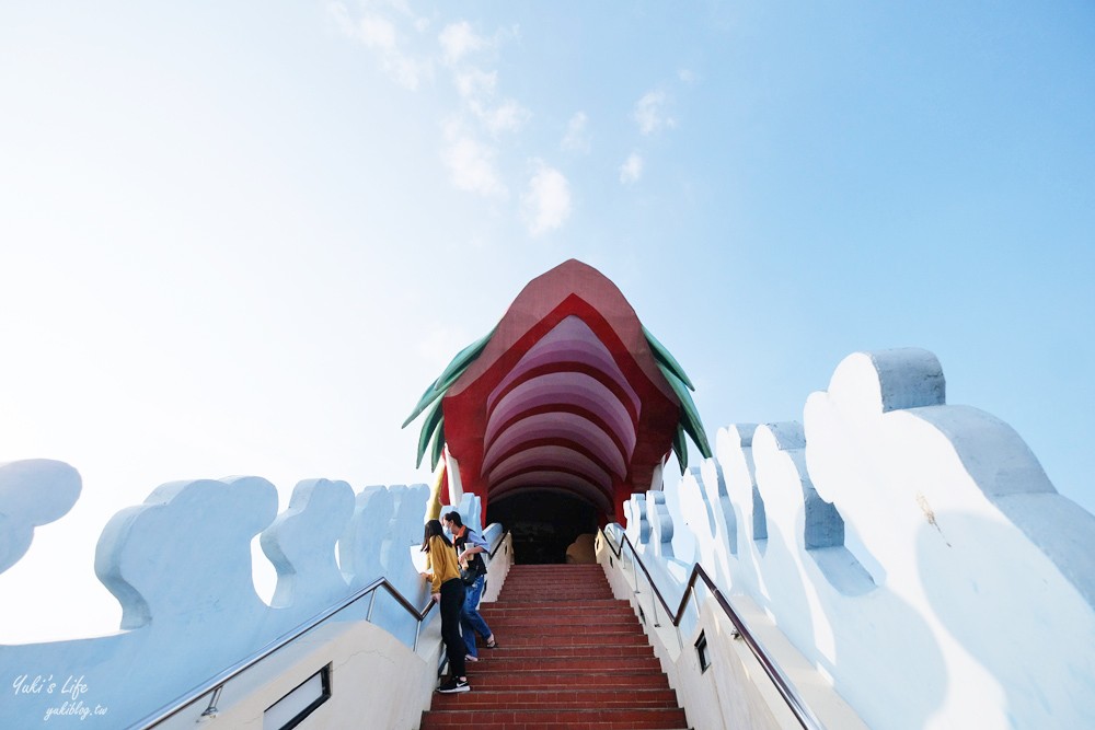 台南旅遊景點|麻豆代天府|滾輪溜滑梯,廟裡遊樂園,十八層地獄與天堂 - yuki.tw