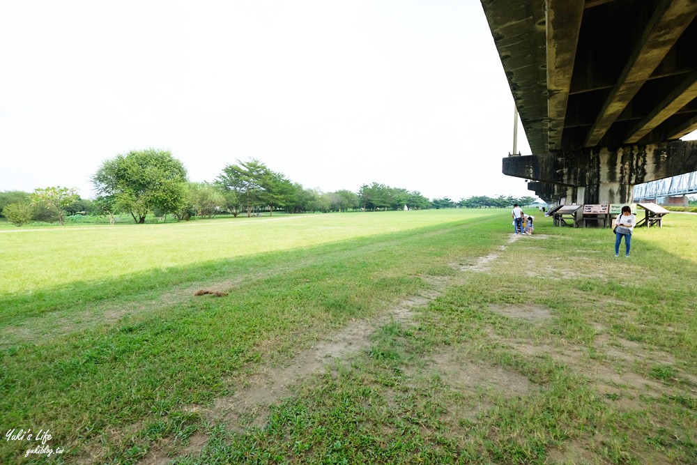 來放電消耗體力！舊鐵橋天空步道、小本愛玉、三和瓦窯、濕地公園~野餐親子好去處！ - yuki.tw